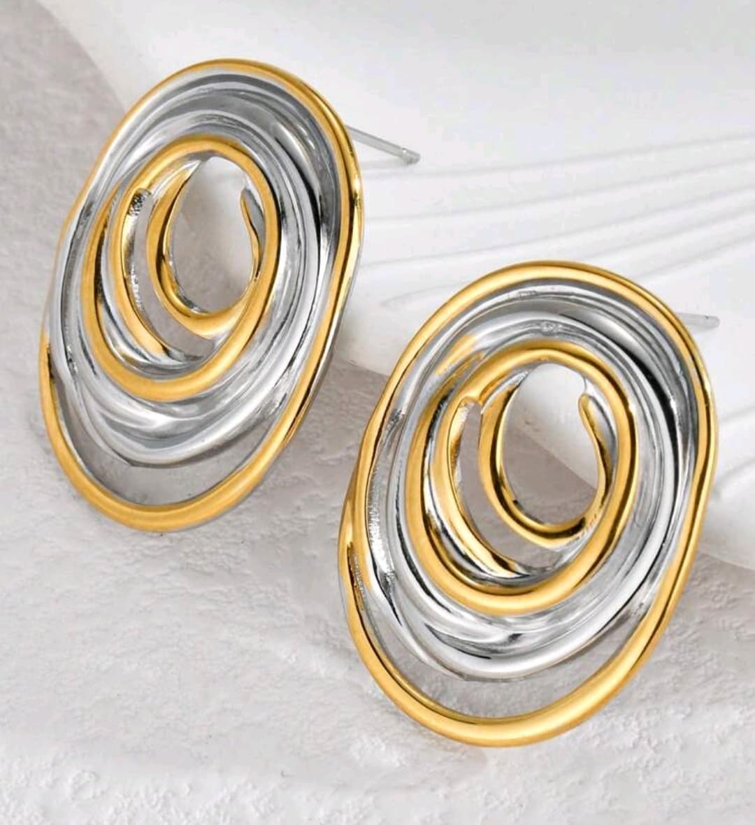 ARETES INFINITUM